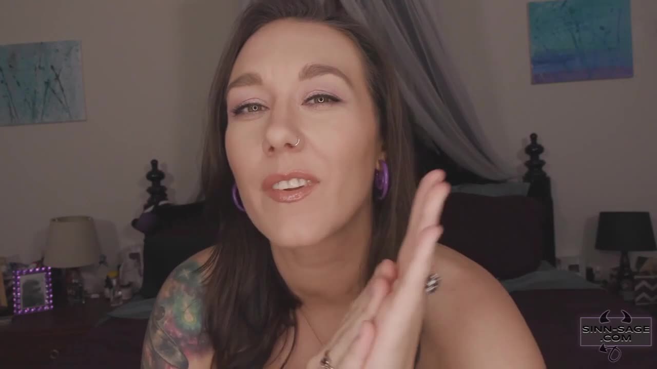 Tattooed brunette with long hairs Sinn Sage is talking on cam