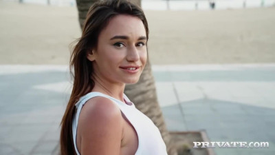 Brown-haired chick with round ass Lana Roy looks good in the doggy style