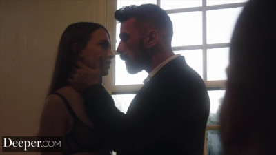 Spicy brunette in black lingerie Izzy Lush screwed for cash